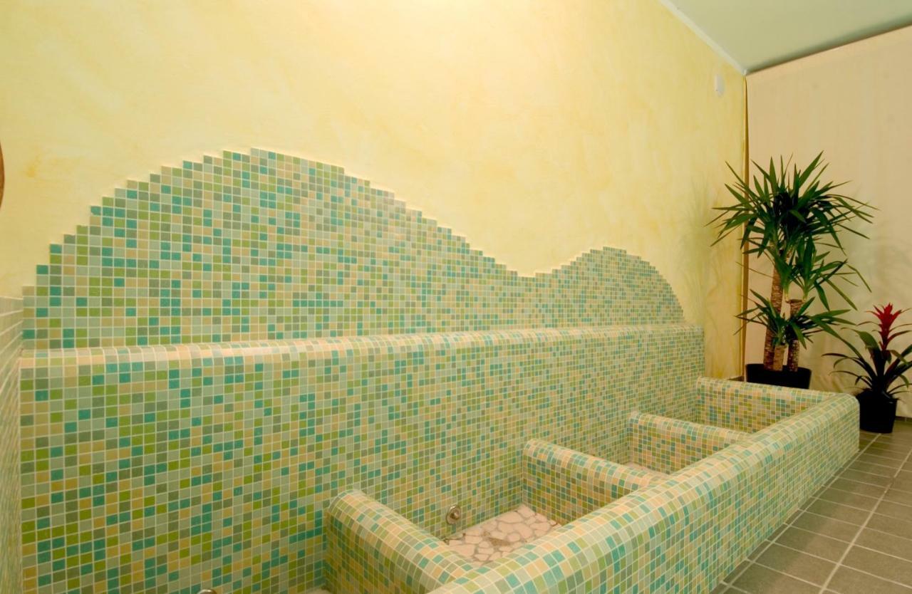 Park Hotel Faver Tremosine Екстер'єр фото